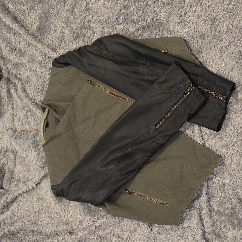 Aqua Olive Green & Black Mixed-Media Moto Jacket With Leather Sleeves  Size L! - Picture 5 of 9